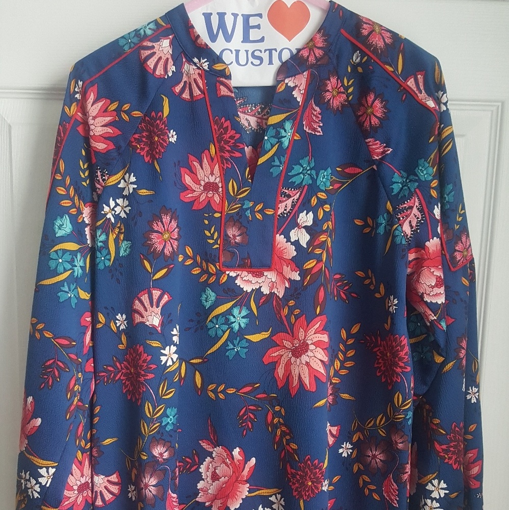 Ann Taylor LOFT petite medium blouse